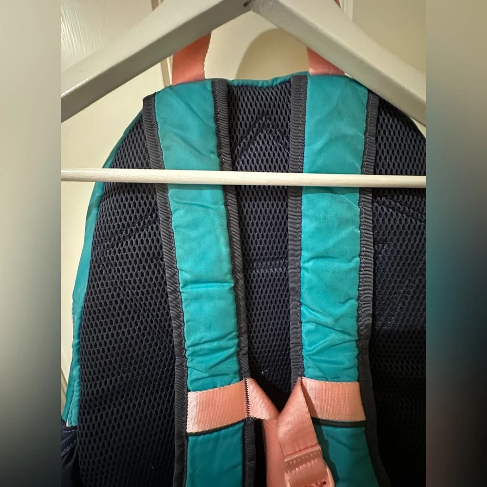 LULULEMON IVIVVA Girl’s Backback in Teal, Pink & Blue